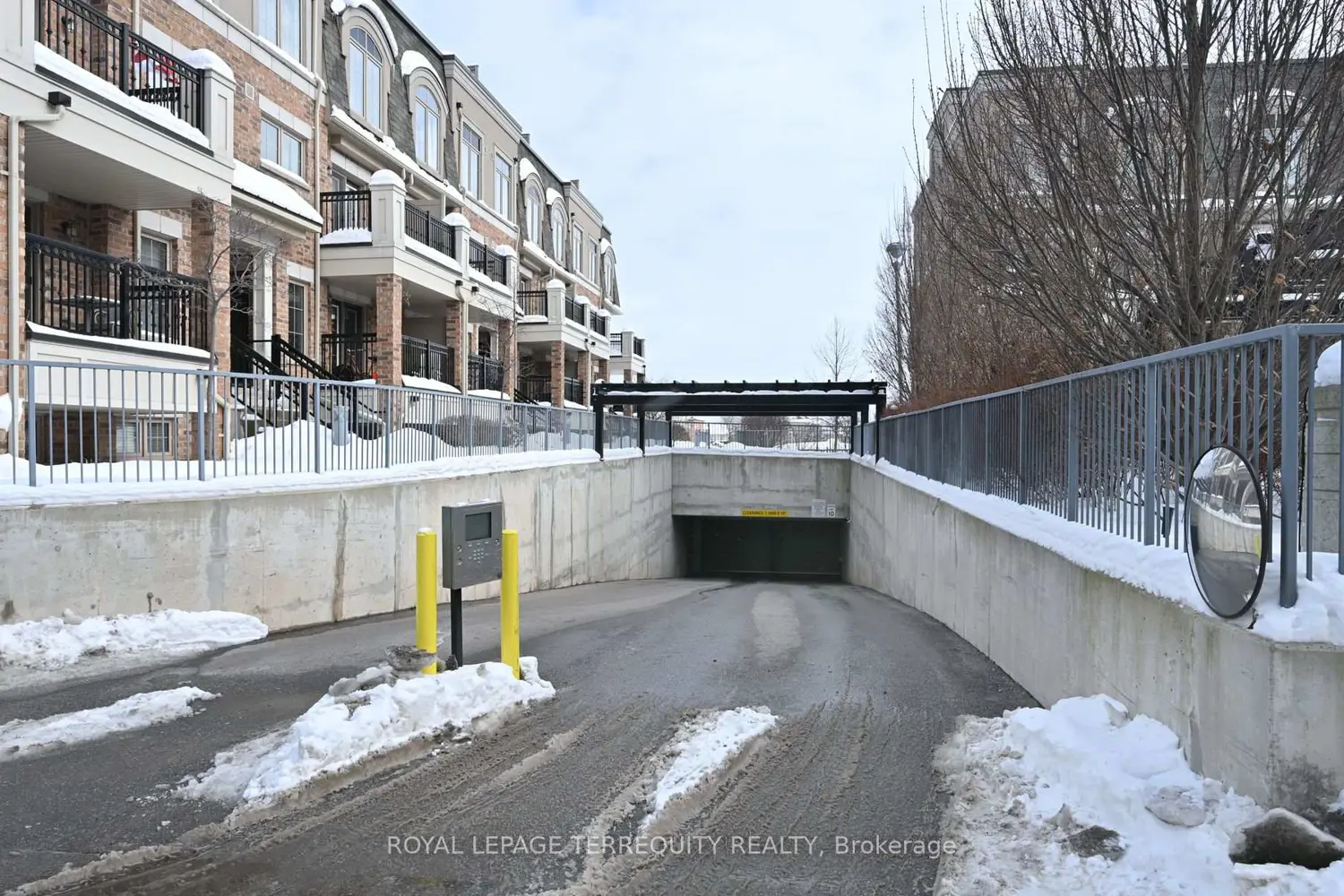Additional image 16 of 2441 Greenwich Drive 95