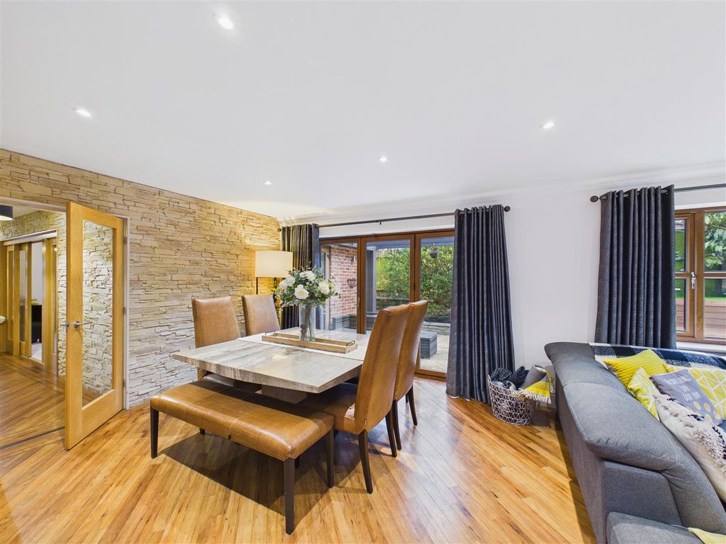 Additional image 10 of 5 bed detached house for saleHeads Lane, Hessle HU13