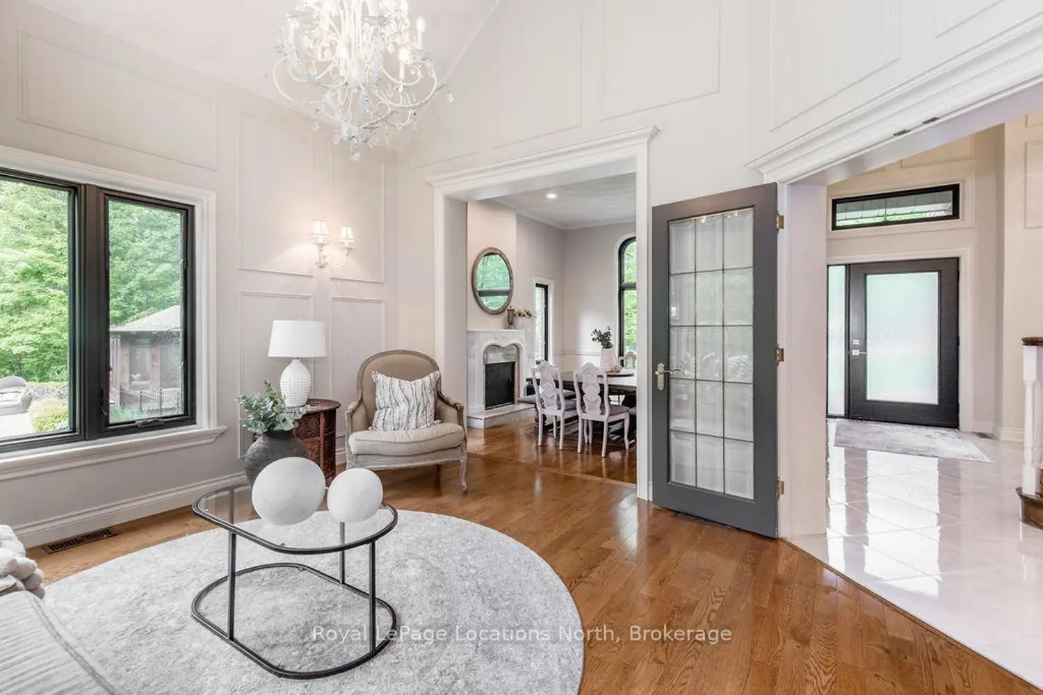 18 Mills Circle photo 5