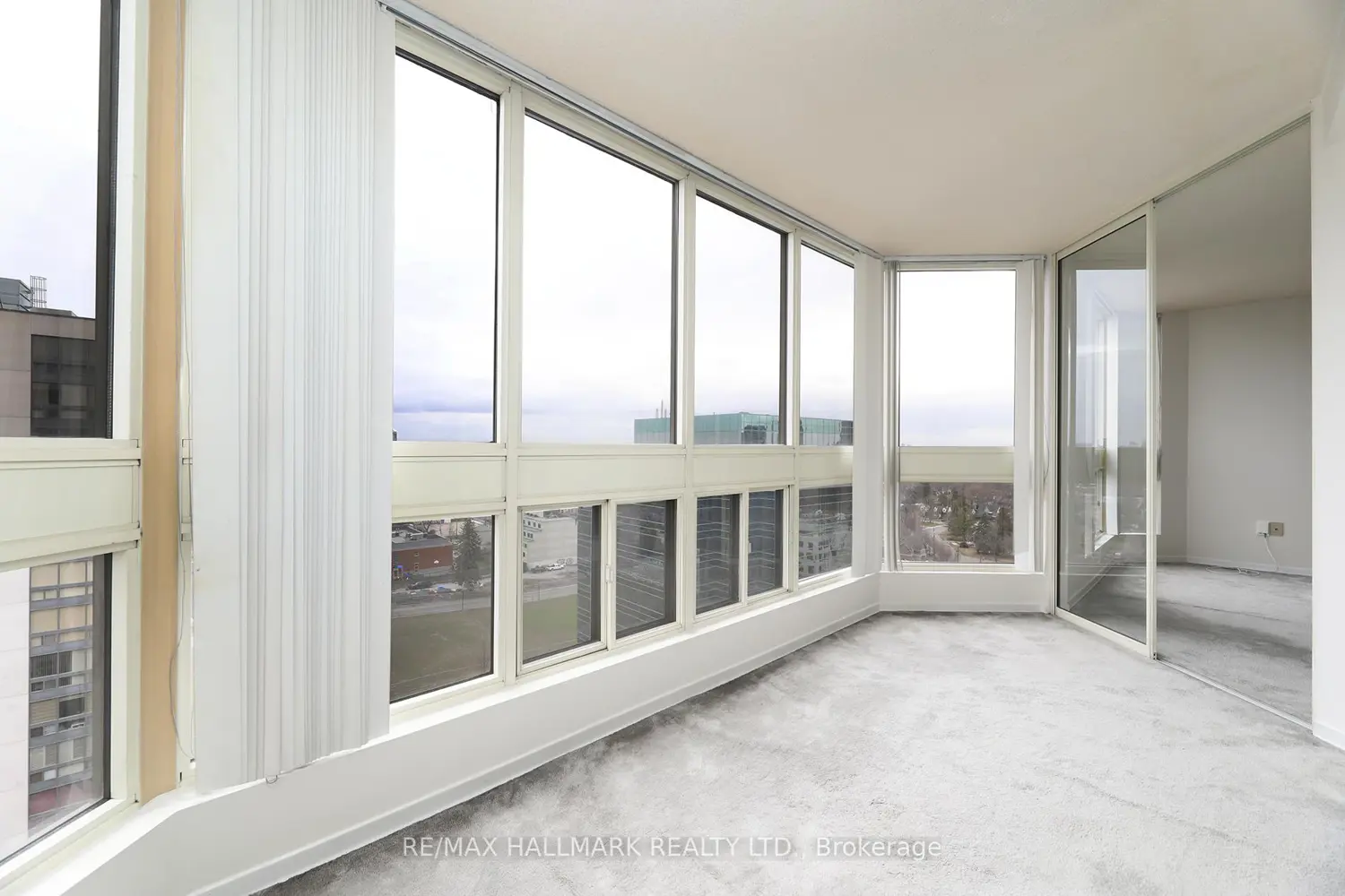 10 Kenneth Avenue 1704 photo 4
