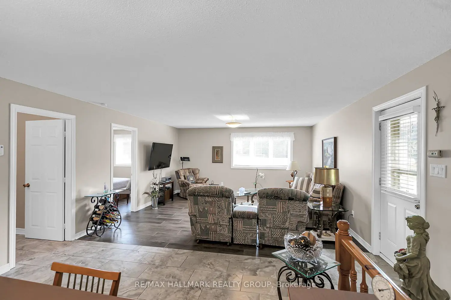 656 Ch Station Road photo 5