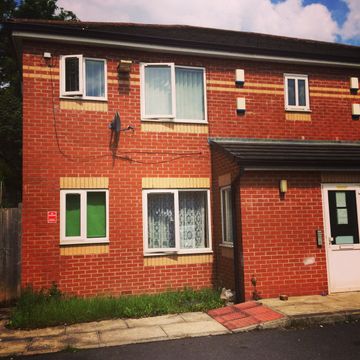 Parkhill Court, Crumpsall M8