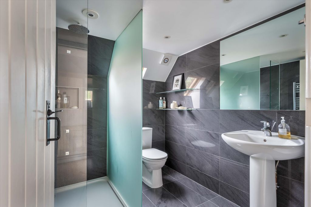 Additional image 50 of 6 bed detached house for saleLinchmere Ridge, Haslemere, Surrey GU27
