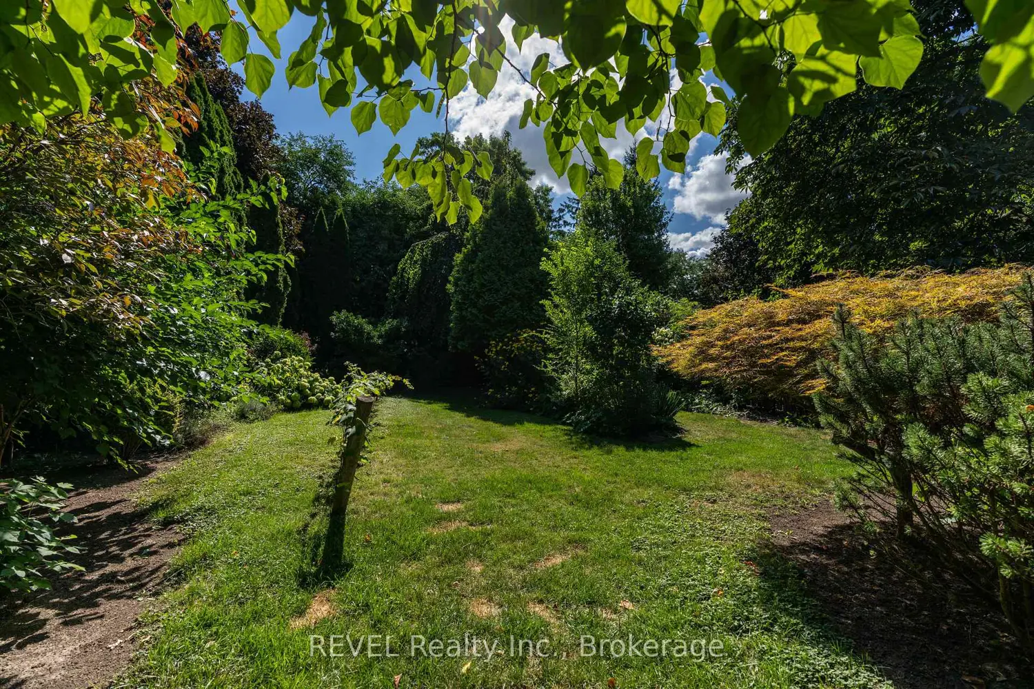 Additional image 5 of 522 Mississagua Road
