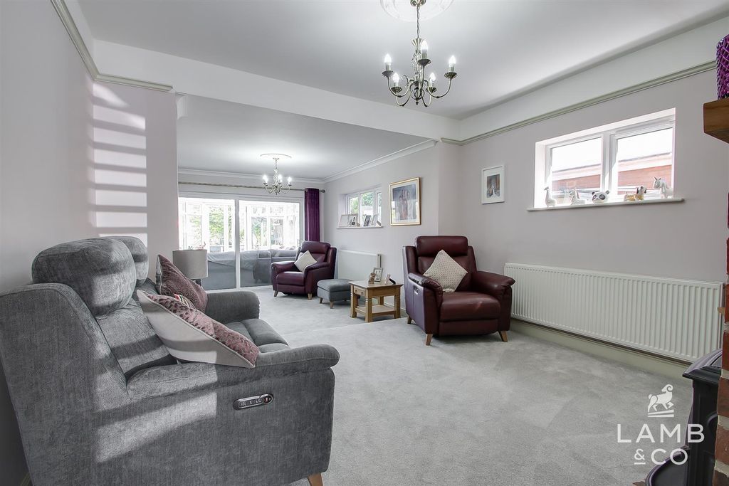 Additional image 15 of 5 bed detached house for saleFronks Road, Dovercourt CO12