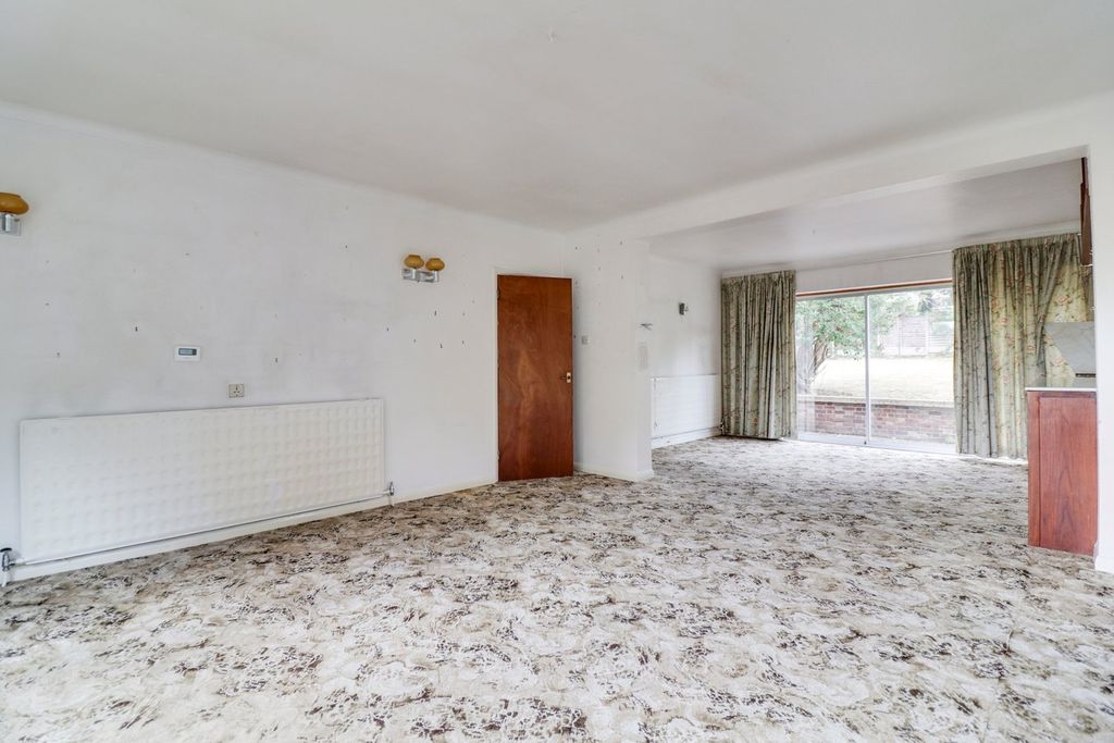 Additional image 5 of 4 bed country house for saleKingsmoor Road, Harlow CM19