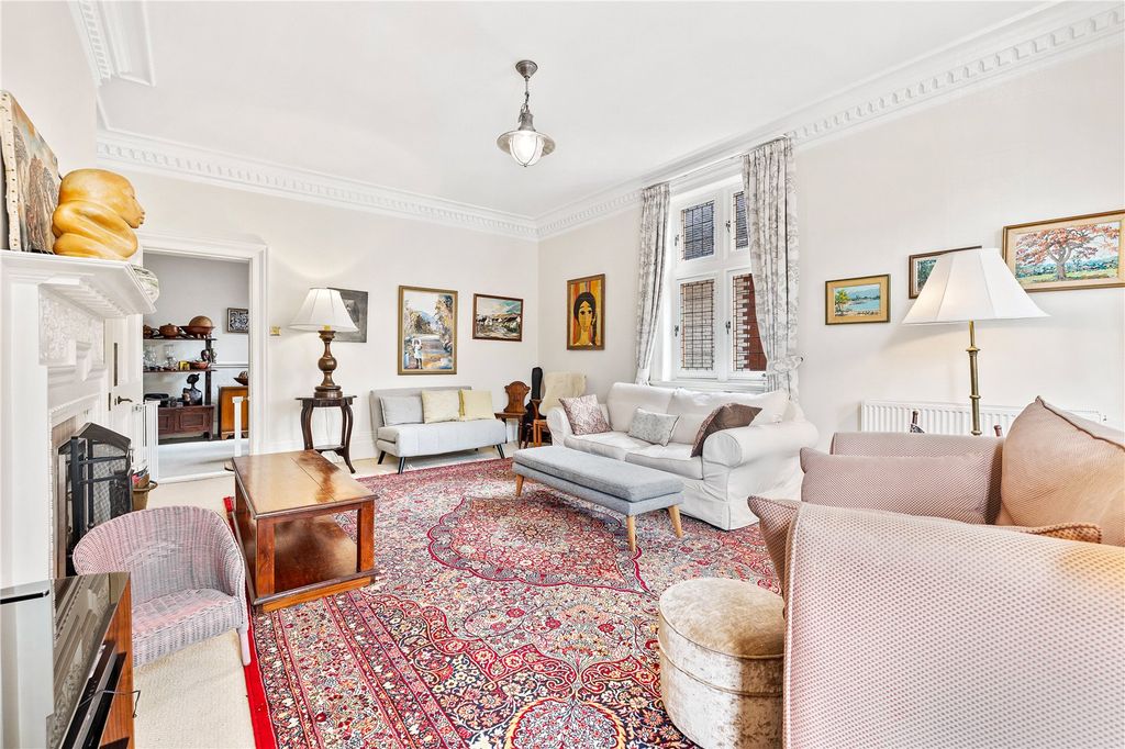 Additional image 2 of 4 bed flat for saleThe Drive, Hove, East Sussex BN3