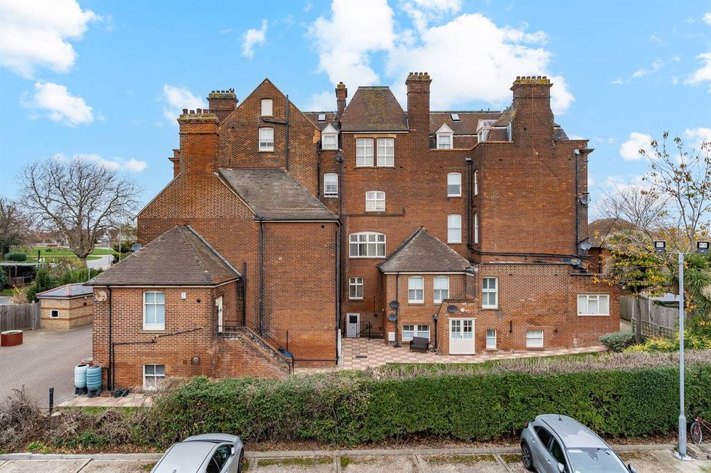 Additional image 19 of 2 bed flat for saleStation Road, Herne Bay CT6