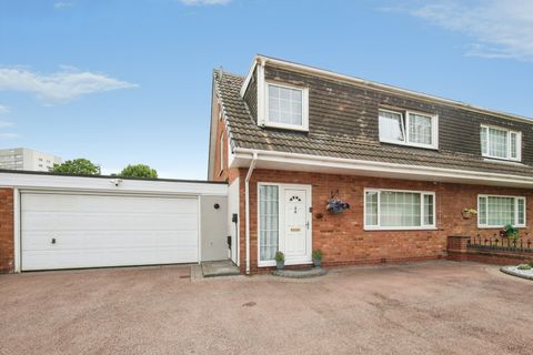 Piccadilly Close, Birmingham, West Midlands B37