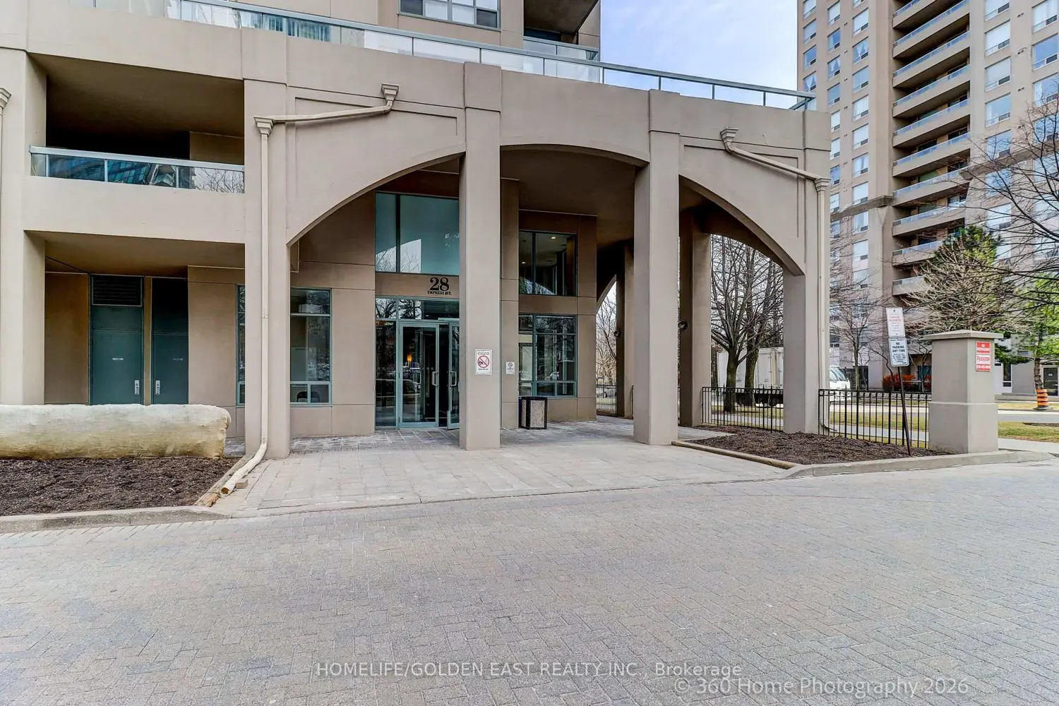 28 Empress Avenue 2205