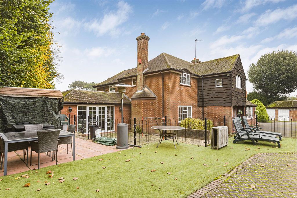 Additional image 31 of 5 bed detached house for saleYewlands, Hoddesdon EN11