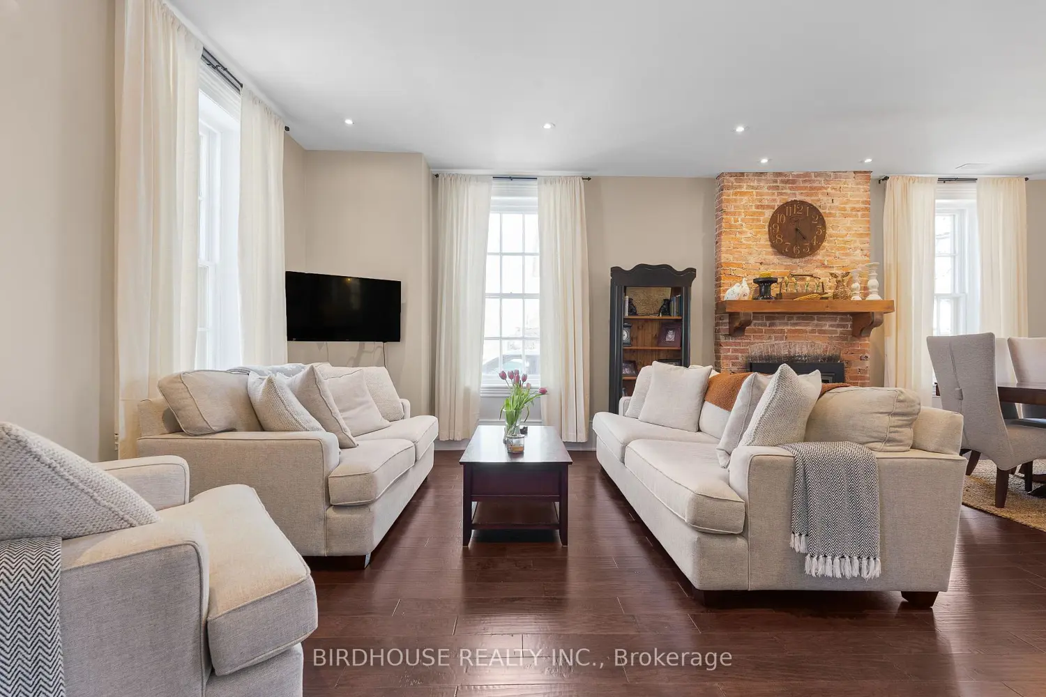 Additional image 3 of 69 Bond Street