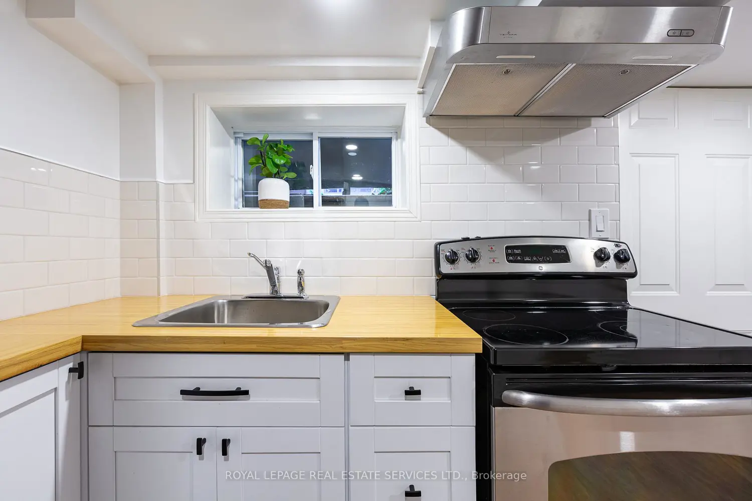 Additional image 9 of 29 Parkside Drive