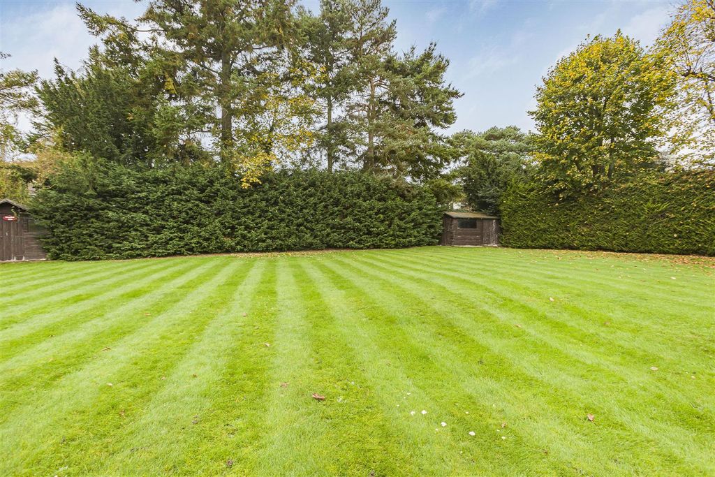 Additional image 30 of 5 bed detached house for saleYewlands, Hoddesdon EN11