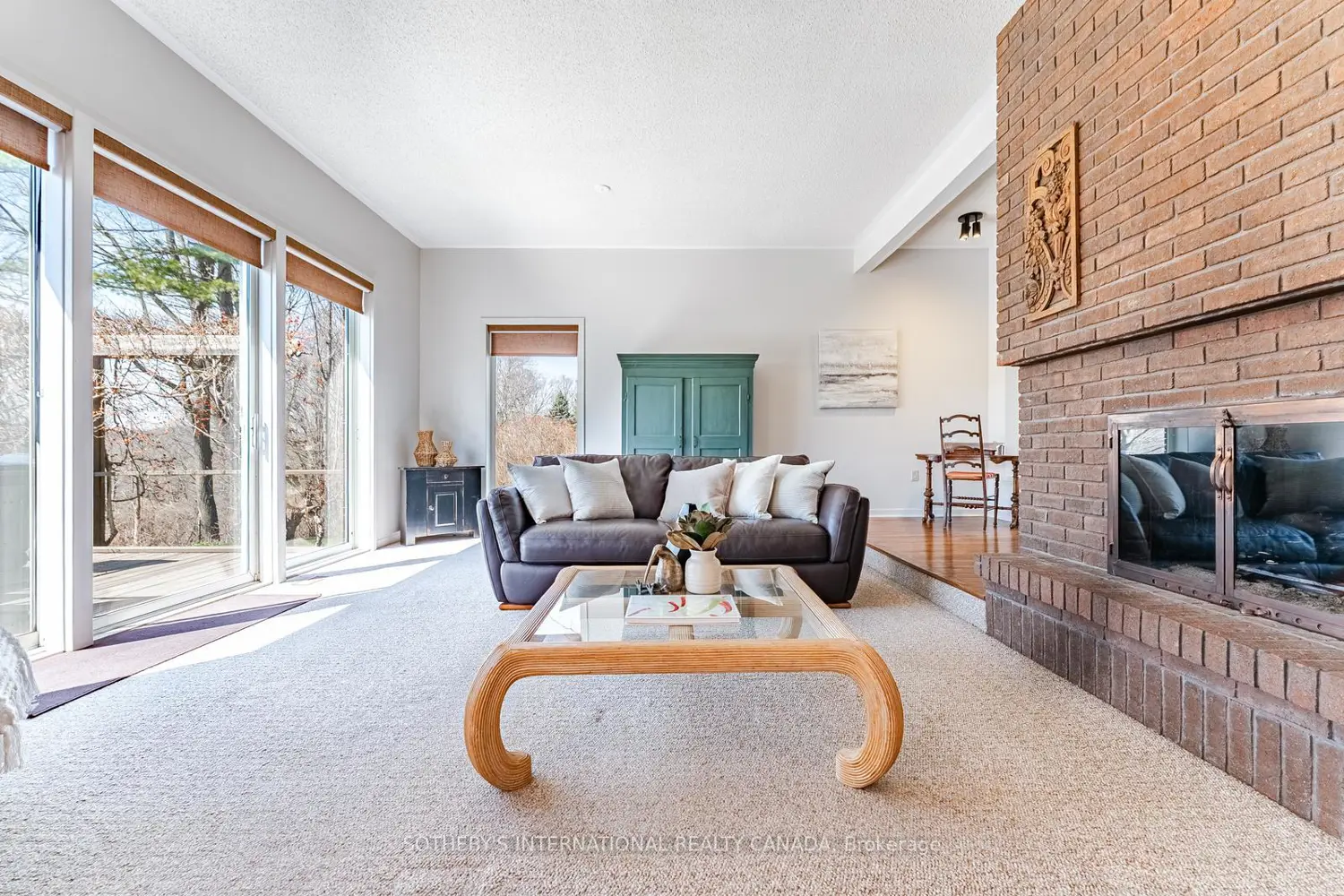 20 Ridgeview Court photo 4