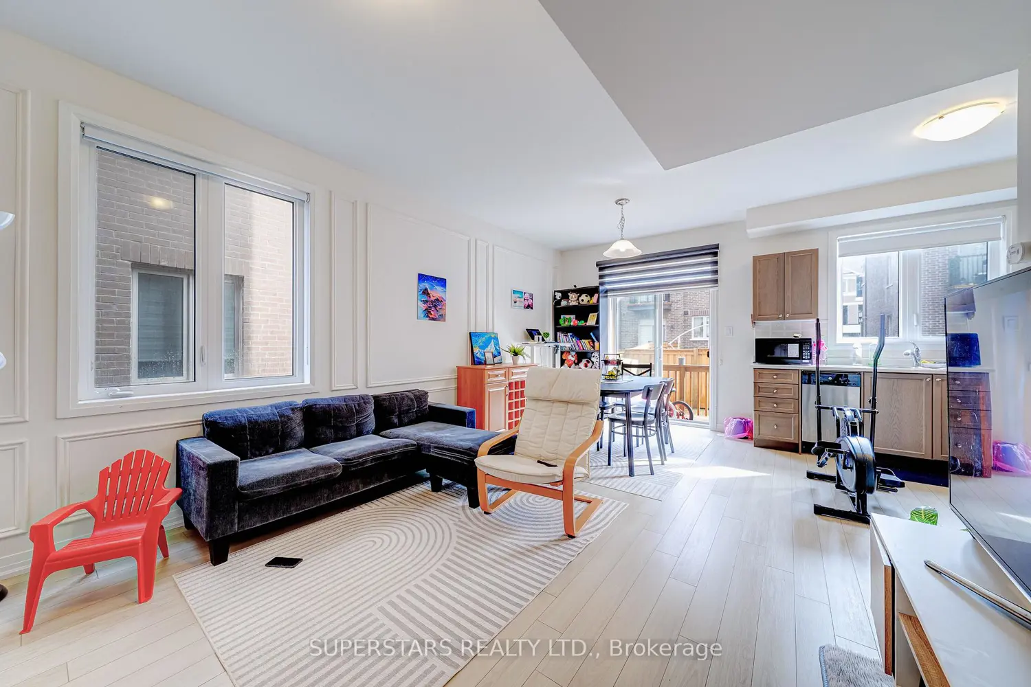 Additional image 14 of 15 Sissons Way