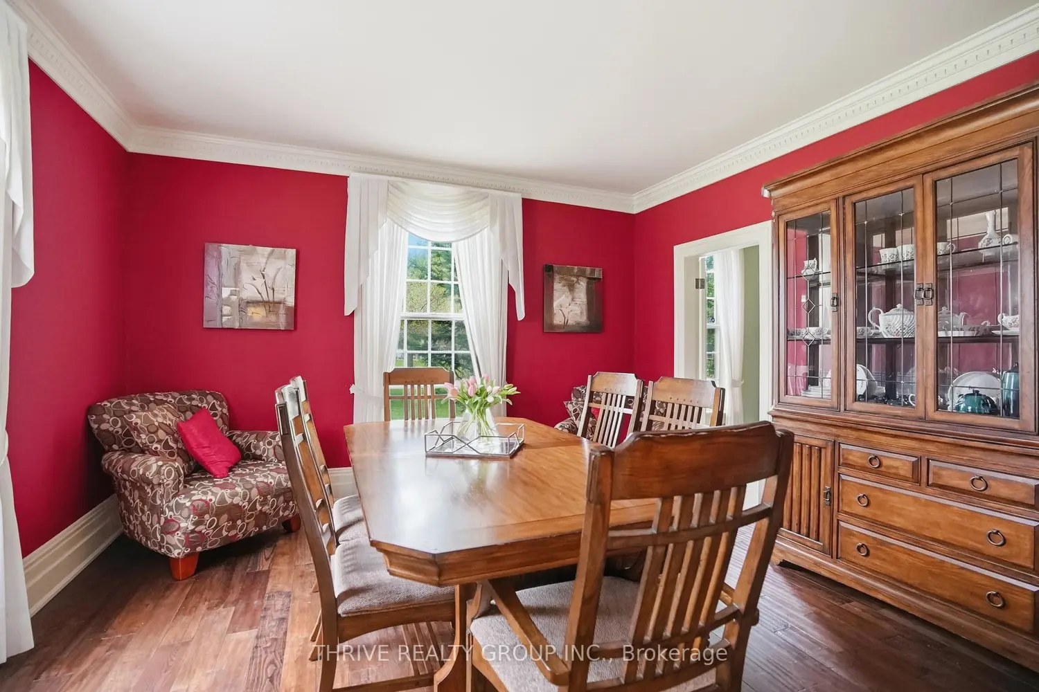 160 West Park Drive photo 2