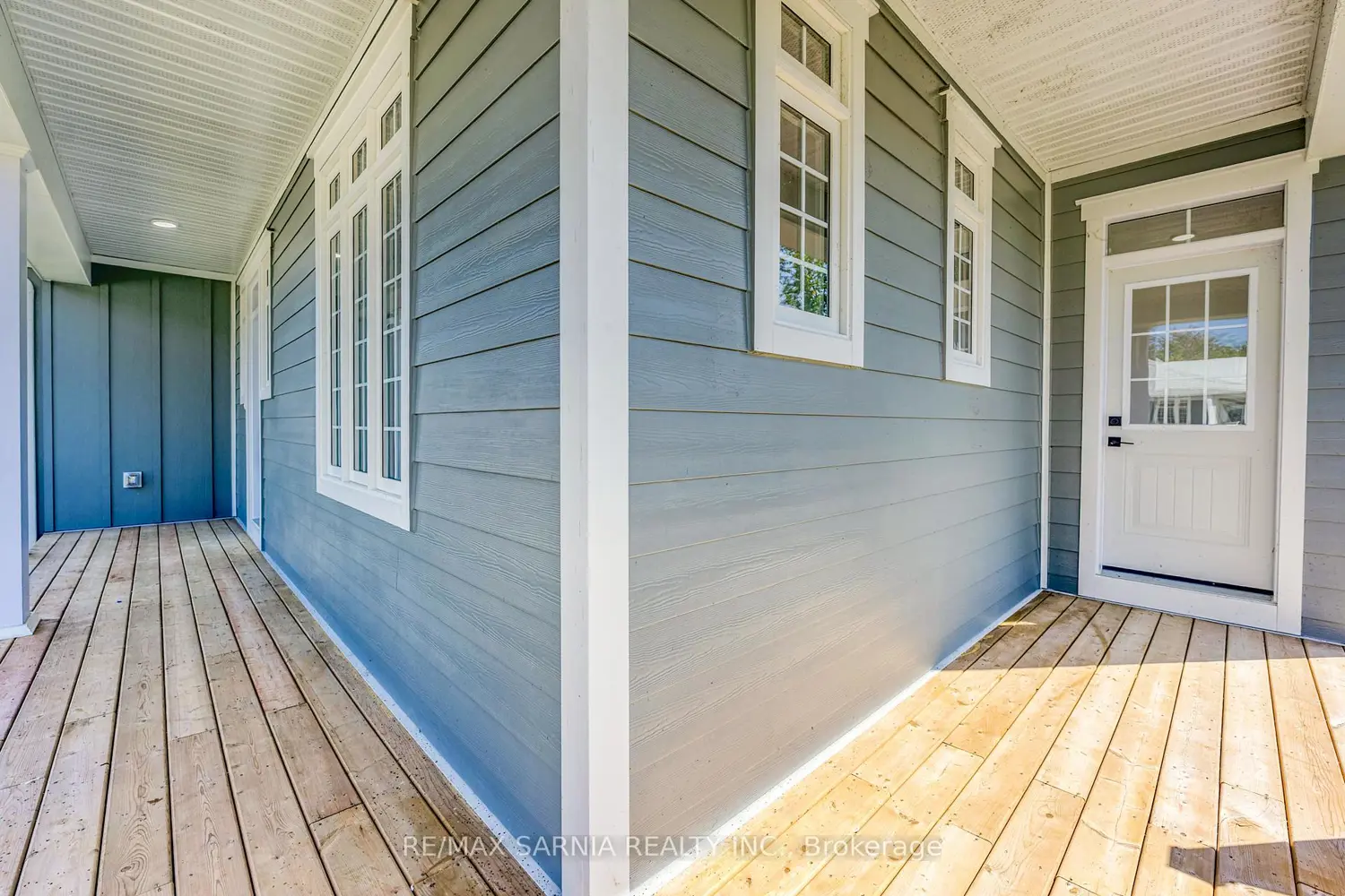 7596 Thomas Street photo 4