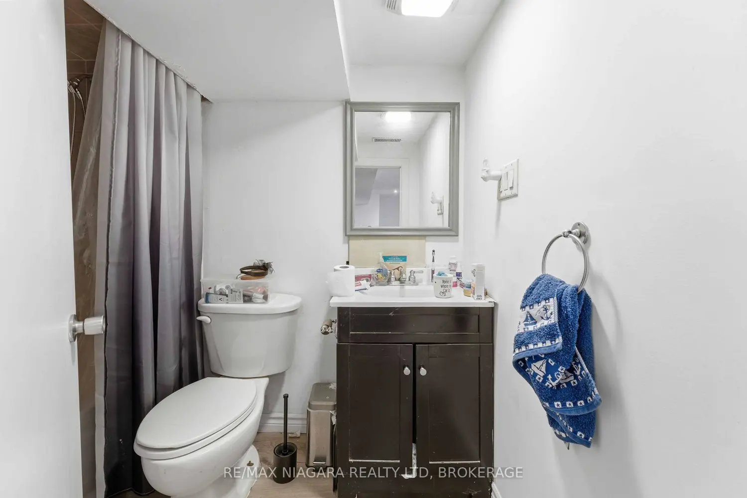 Additional image 12 of 5033 Willmott Street