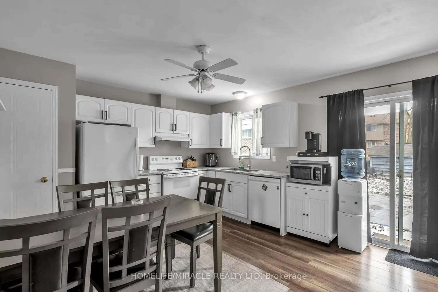 366 Marconi Boulevard photo 5