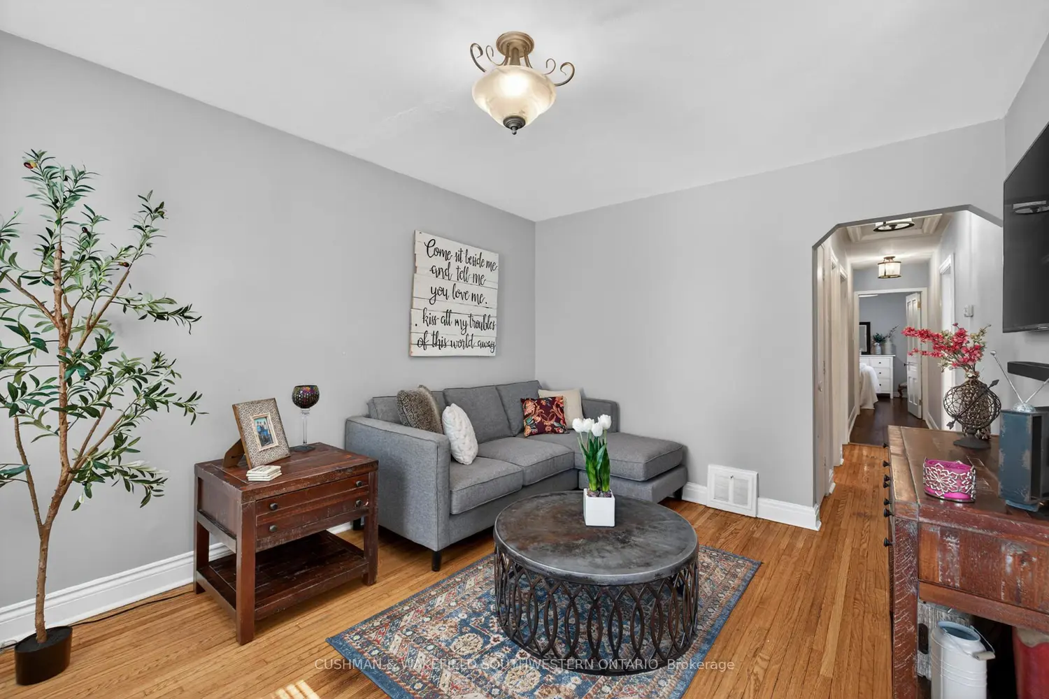 56 Thomas Janes Drive photo 3