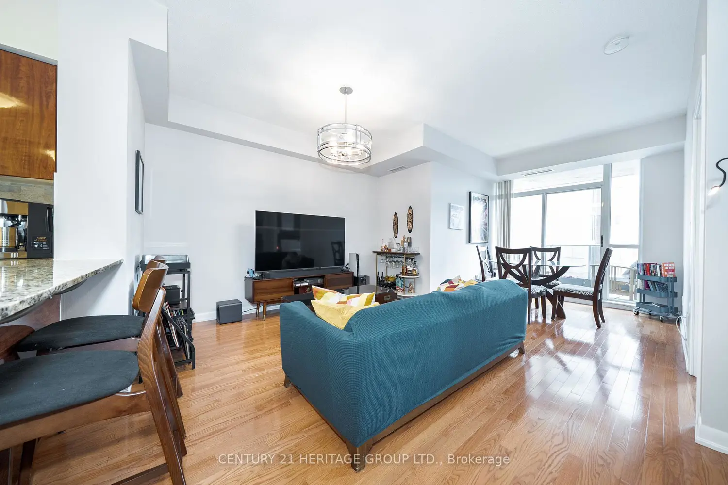 Additional image 3 of 5791 Yonge Street 306