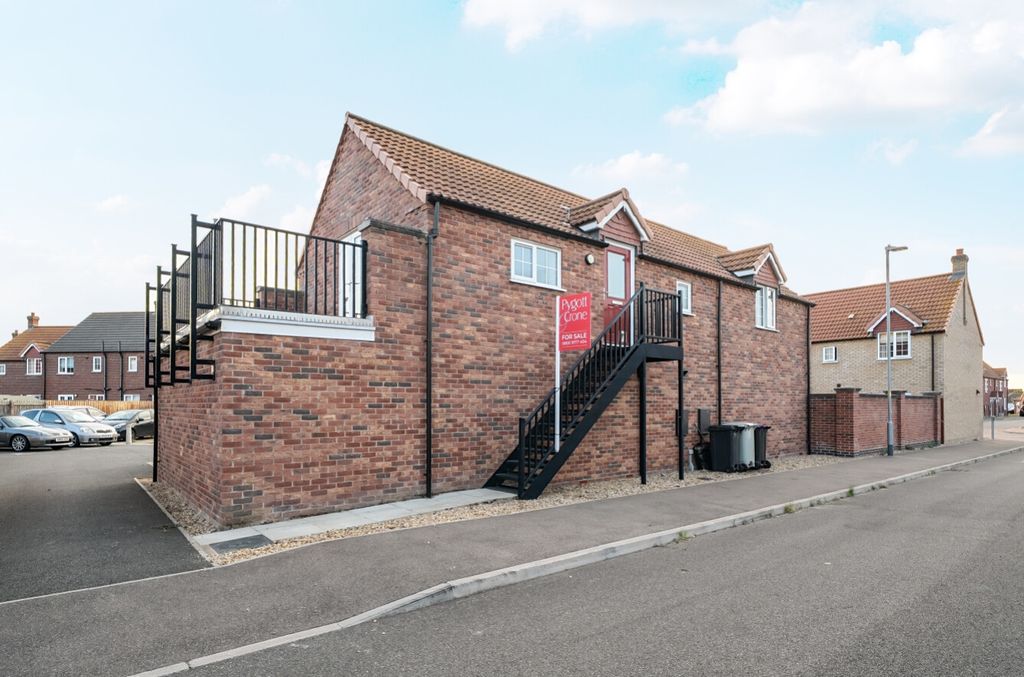 2 bed flat for saleCheviot Crescent, Coningsby, Lincoln, Lincolnshire LN4