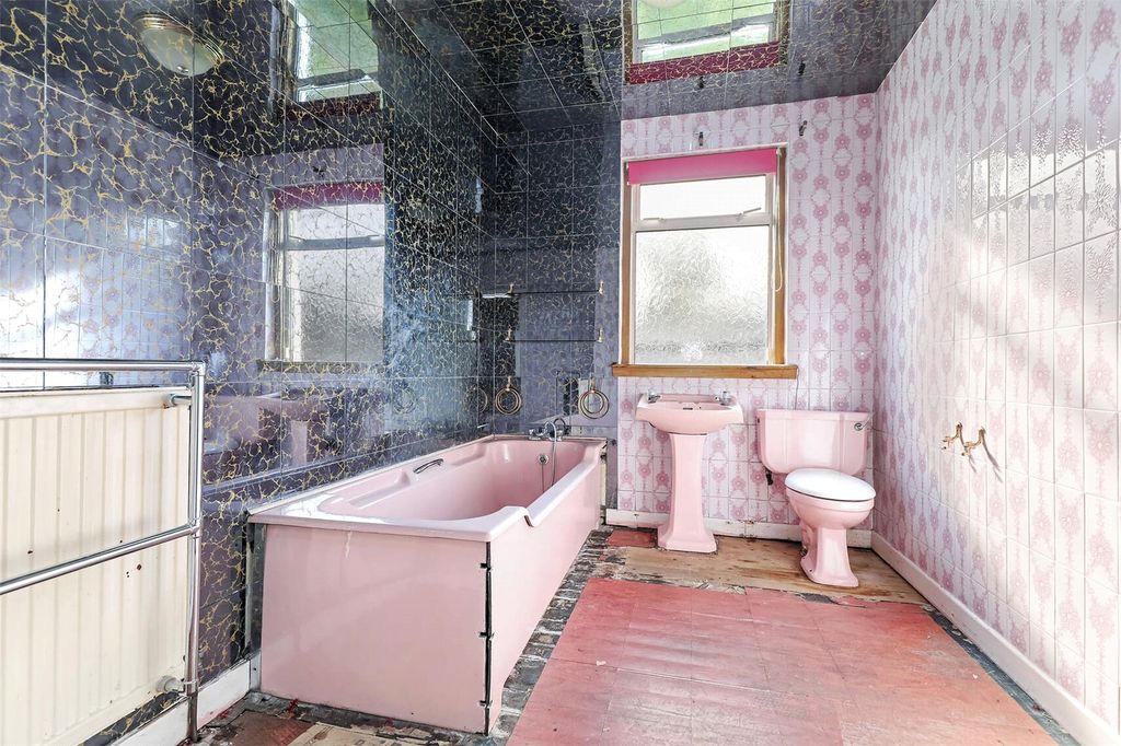 Additional image 8 of 6 bed detached house for saleWellhall Road, Hamilton, South Lanarkshire ML3