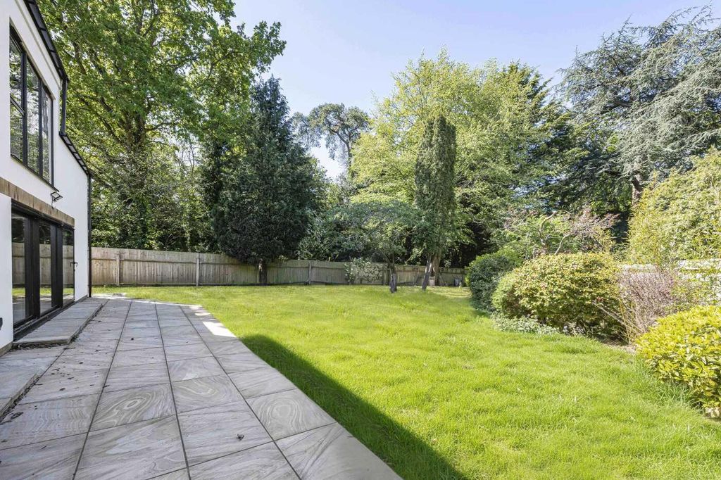 Additional image 29 of 5 bed detached house for saleMakins Road, Henley-On-Thames RG9