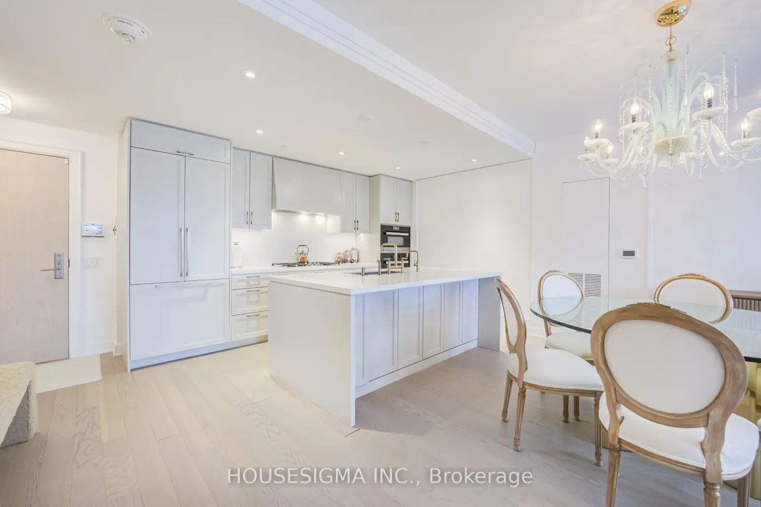 Additional image 8 of 1 Strathgowan Avenue 406