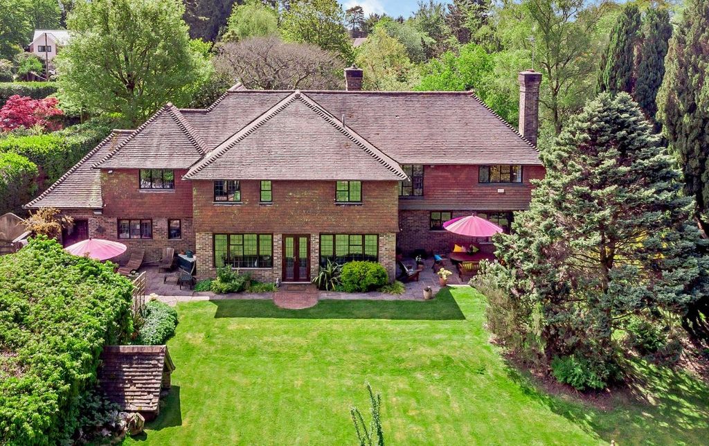 Additional image 18 of 6 bed detached house for saleMead Road, Hindhead, Surrey GU26