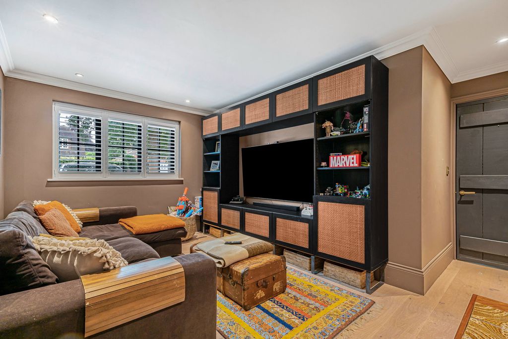 Additional image 16 of 5 bed detached house for saleMannings Heath, West Sussex RH13