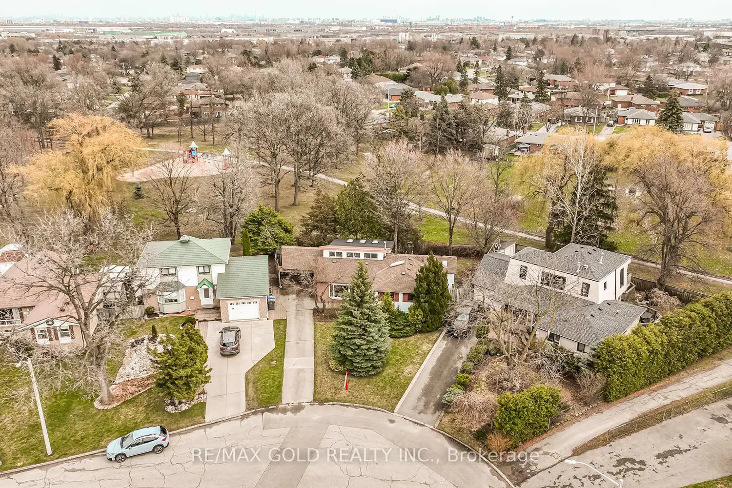 16 Donalda Place