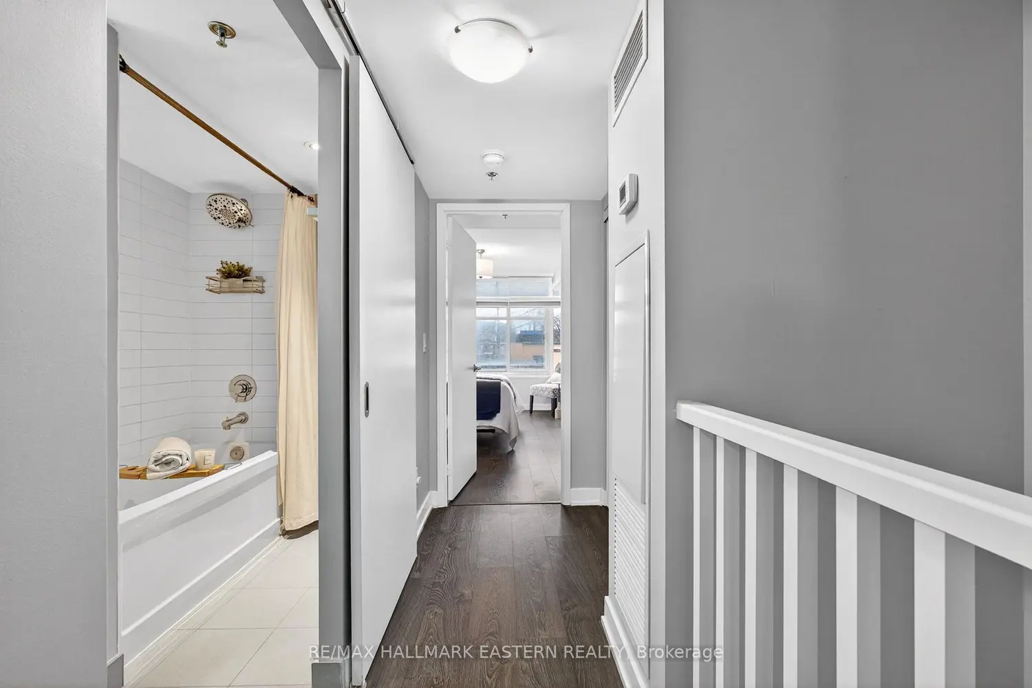 Additional image 9 of 11 Superior Avenue Th3