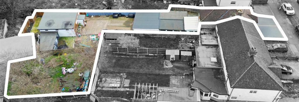 Additional image 33 of 5 bed semi-detached house for saleBotwell Lane, Hayes UB3