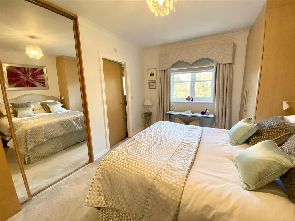 Additional image 11 of 2 bed flat for saleAlmond Court, Northowram, Halifax HX3