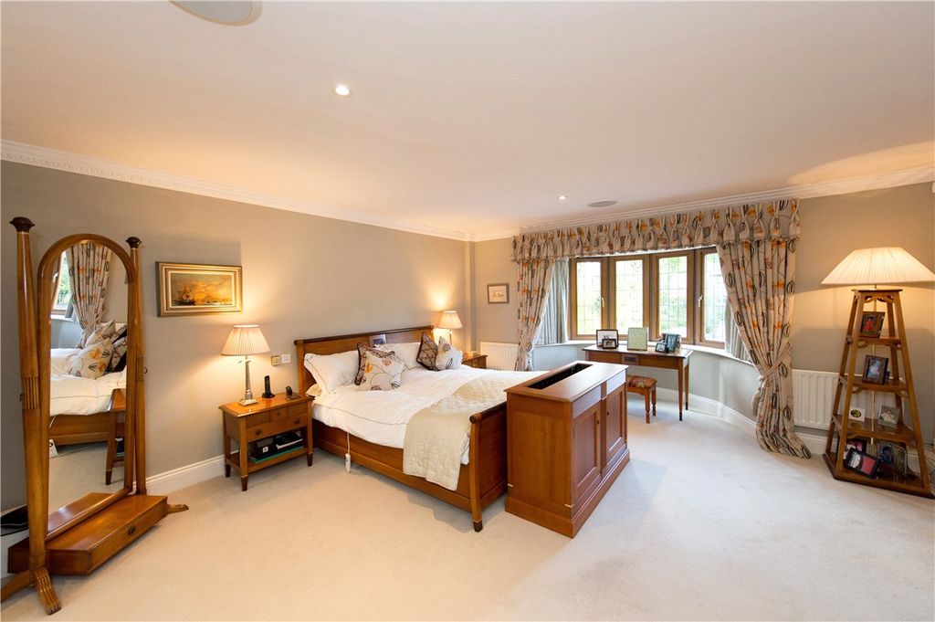 Additional image 9 of 5 bed detached house for saleFulwith Mill Lane, Harrogate, North Yorkshire HG2