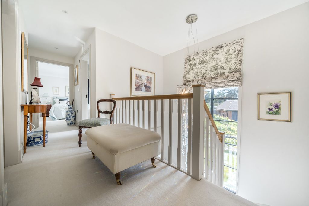 Additional image 18 of 4 bed detached house for saleBaskerville Drive, Hindhead GU26