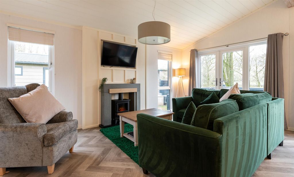 Additional image 2 of 2 bed mobile/park home for saleAysgarth Lodges, Westholme Bank, Leyburn DL8