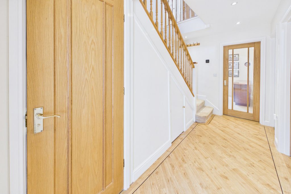 Additional image 26 of 4 bed detached house for saleGreen End Road, Hemel Hempstead HP1