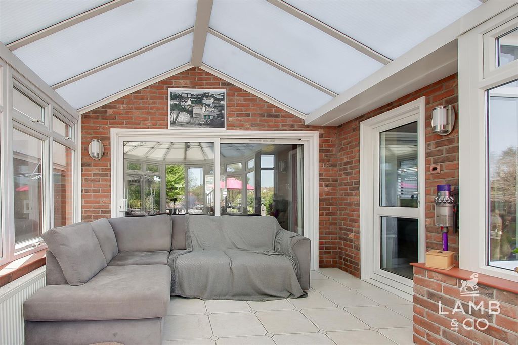 Additional image 13 of 5 bed detached house for saleFronks Road, Dovercourt CO12