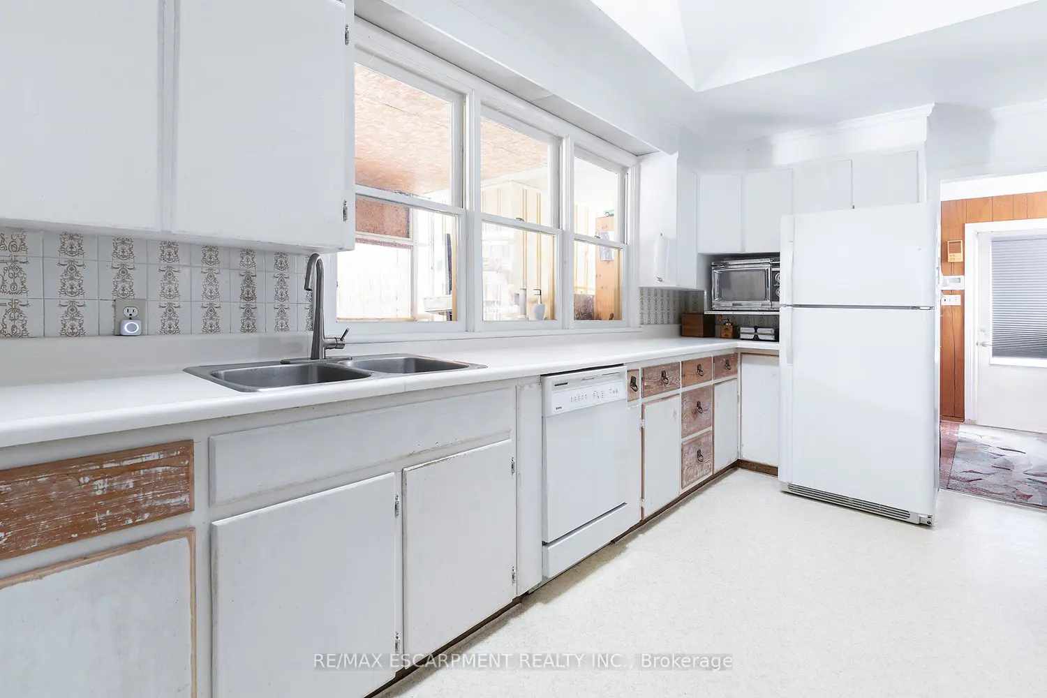 5 Homestead Avenue photo 4