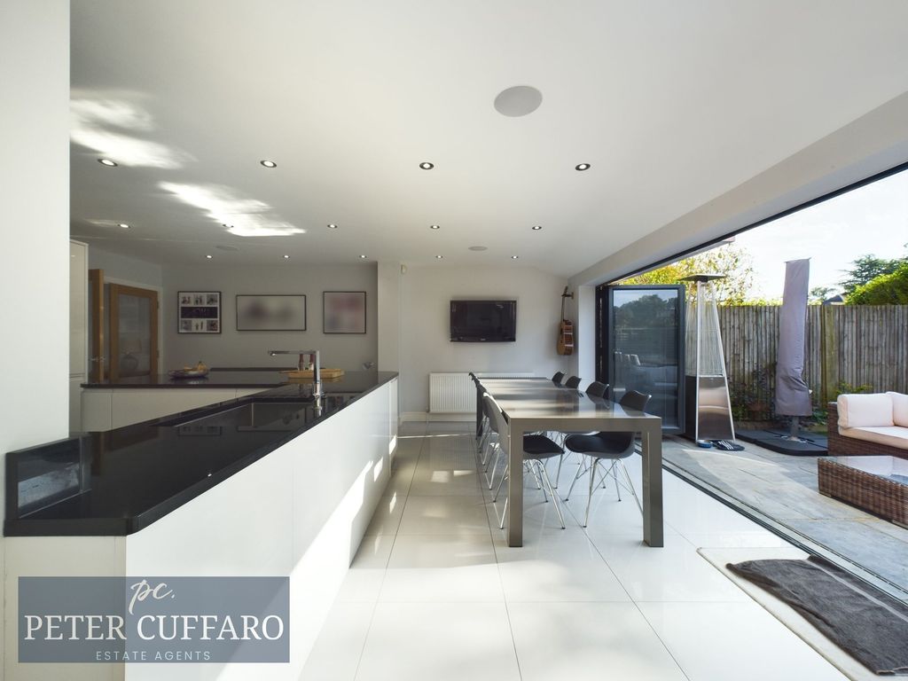 Additional image 11 of 5 bed semi-detached house for saleDanemead, Hoddesdon EN11