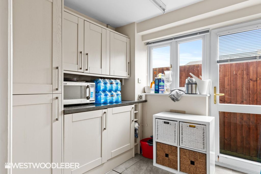 Additional image 13 of 4 bed detached house for saleDerby Road, Hoddesdon EN11