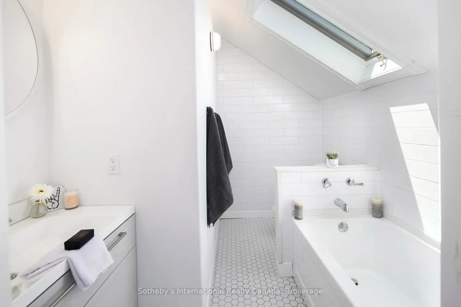 Additional image 14 of 119 Matilda Street