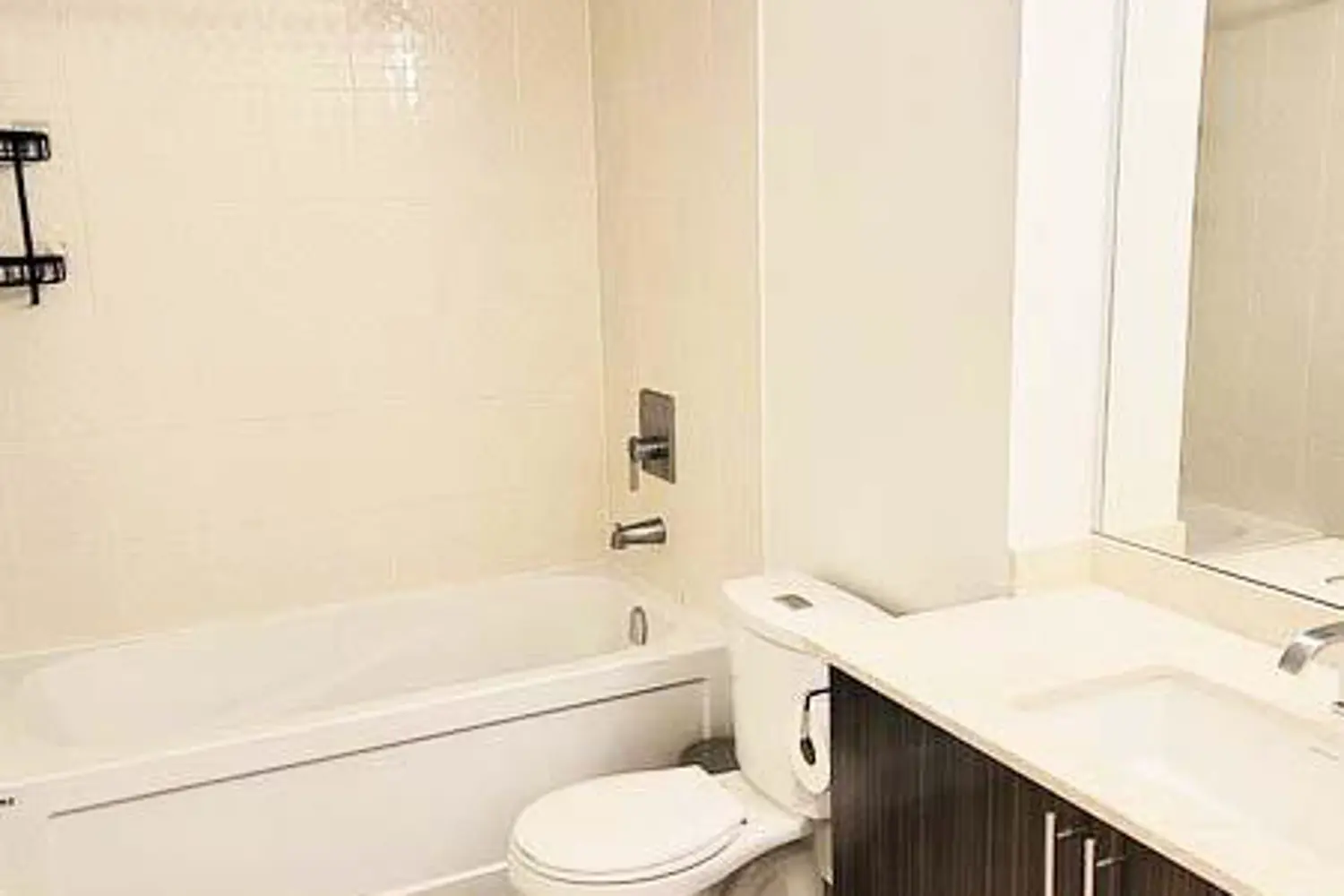 Additional image 11 of 7167 Yonge Street 407