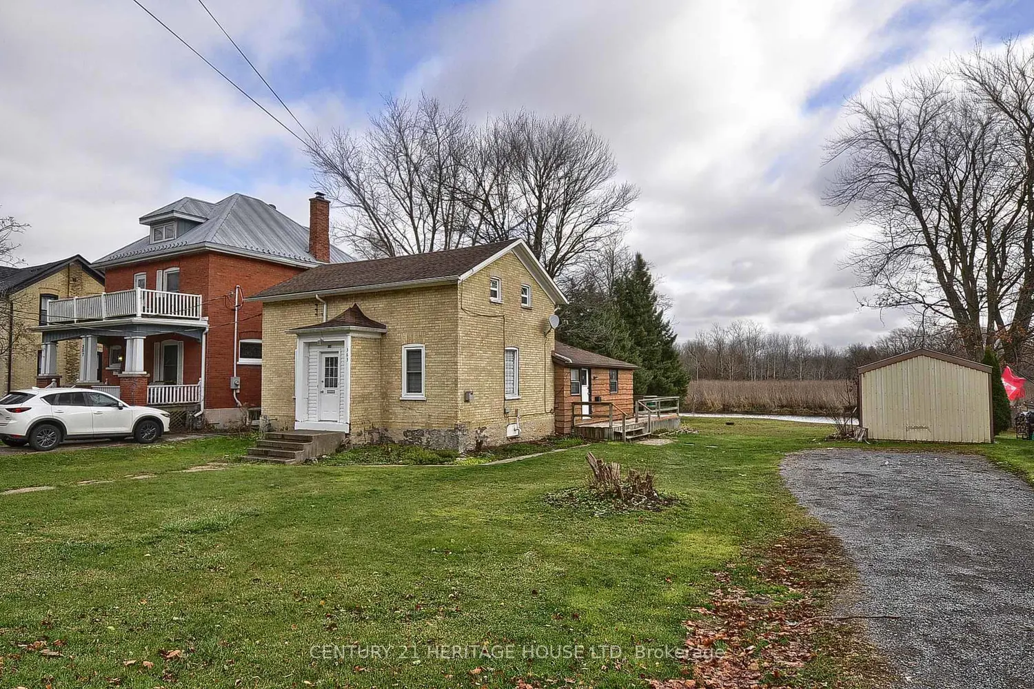 363 Fountain Street photo 2