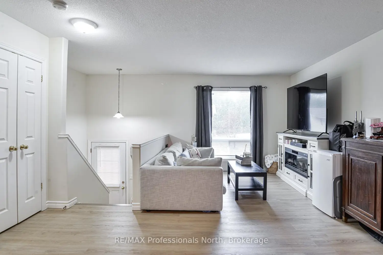 200 Pine Street 12 photo 3