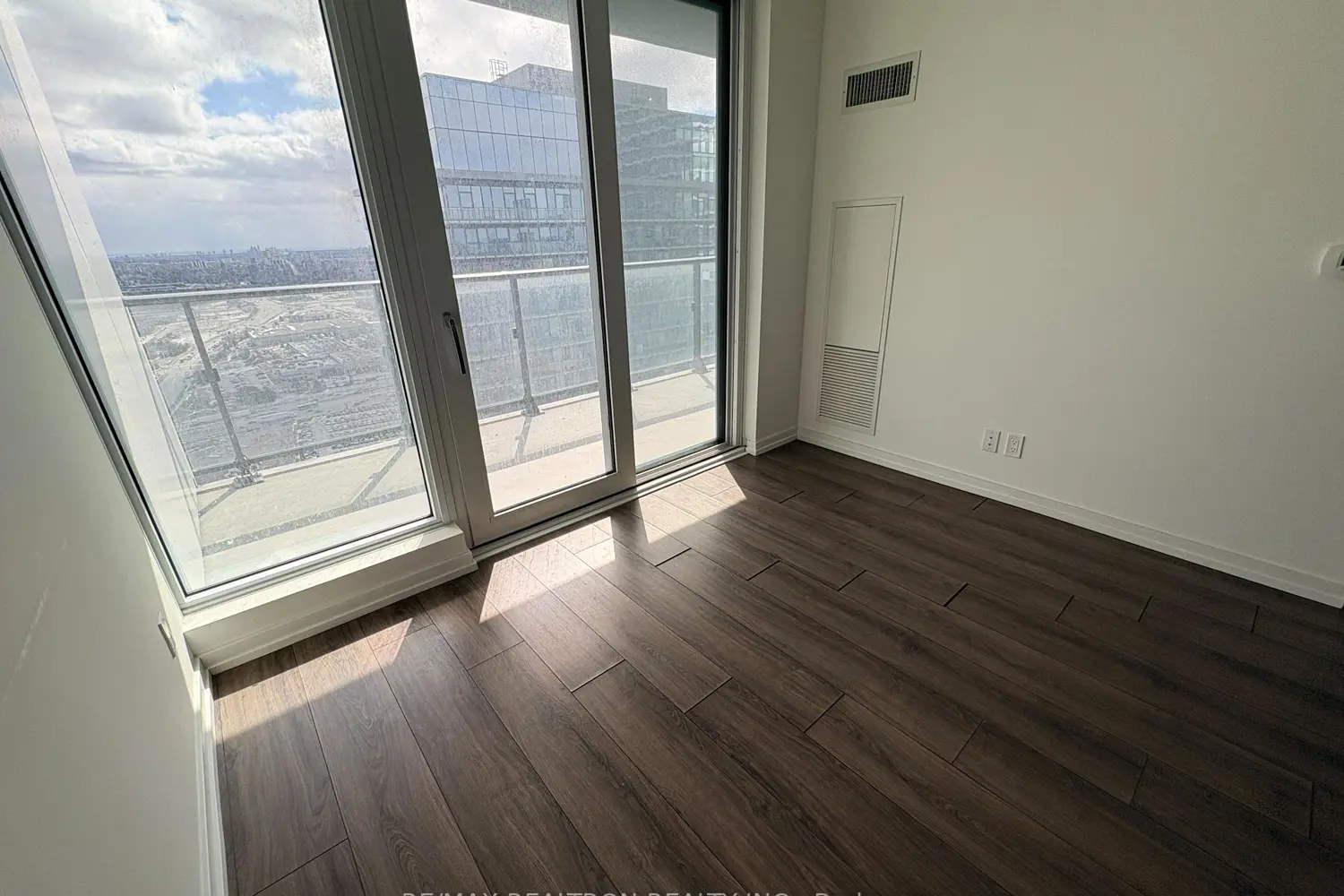 1000 Portage Parkway 3808 photo 3