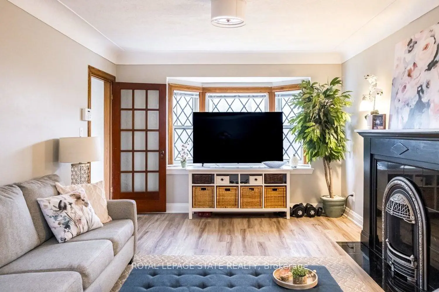 143 Huxley Avenue photo 4